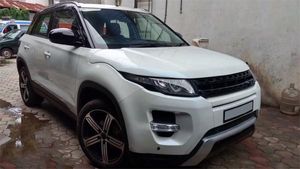 రేంజ్ రోవర్ ఎవోక్ లగ్జరీ కారుకు ఏ మాత్రం తీసిపోని మోడిఫైడ్ మారుతి బ్రిజా