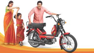 నూతన ఫీచర్లతో విడుదలైన టీవీఎస్ ఎక్స్ఎల్100 హెవీ డ్యూటీ