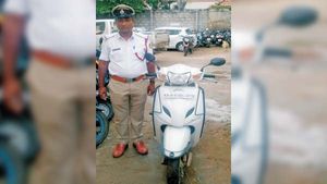 ఒక్క యాక్టివా స్కూటర్ మీద 635 కేసులు నమోదు