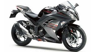 రెండు కొత్త రంగులలో వస్తున్న కవాసకి నింజా 300, వాటి వివరాలు...