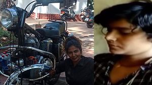 ఈమె దేశంలోనే పాపులర్ రాయల్ ఎన్ఫీల్డ్ లేడీ మెకానిక్