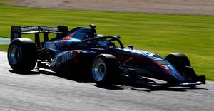 ఫార్ములా వన్ కార్ రేస్ రద్దు చేసిన ఆస్ట్రేలియా.. ఎందుకో తెలుసా..?