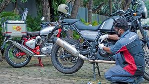 మొబైల్ సర్వీస్ యూనిట్లను ప్రారంభించిన రాయల్ ఎన్ఫీల్డ్