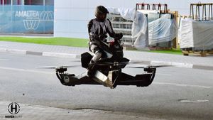 త్వరలో అందుబాటులోకి రానున్న ఫ్లయింగ్ కార్లు ఇవే.. మీరు చూసారా ?