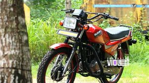 షోరూమ్ కండిషన్‌లో సుజుకి సమురాయ్.. ఇది ఎన్ని సంవత్సరాల బైక్ అని ఆశ్చర్యపోతున్నారా ..!