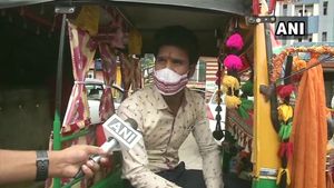 కరోనా టైమ్‌లో ఆటో సర్వీస్ ఫ్రీ.. కేవలం వారికి మాత్రమే.. ఎక్కడంటే