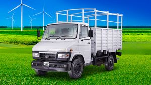 భారత్‌లో విడుదలైన Tata 407 CNG; ధర & వివరాలు