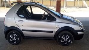 వండర్ ప్రపంచంలోనే పొట్టి ఇండికా కారు.. ఎలా తయారు చేశారో తెలుసా..?