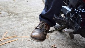 Kick Starter కిక్ రాడ్డు లేకుండా విడుదలవుతున్న బైక్స్.. కిక్కర్ లేకుంటే ఎలా స్టార్ట్ అవుతాయో తెలుసా..? 