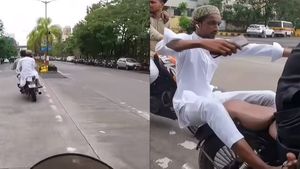 బైక్‌పై ఆకతాయిల స్టంట్స్‌.. బొక్క బోర్లా పడ్డ వెనుక వ్యక్తి.. వీడియో వైరల్‌..