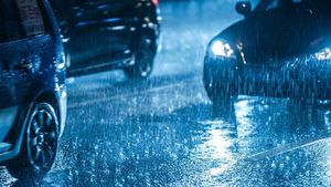 మిచౌంగ్‌ తుపాన్‌.. ఇలాంటి పరిస్థితుల్లో సురక్షితంగా ఇంటికి చేరుకోవడం ఎలా?