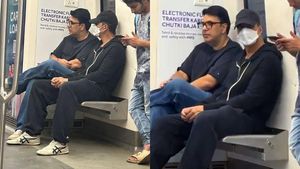 లగ్జరీ కార్లను వదిలి మెట్రోలో ప్రయాణించిన అక్షయ్‌ కుమార్‌.. కారణం తెలిస్తే షాకవుతారు.!!