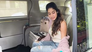 దేవర సినిమా హీరోయిన్‌పై ఘోరంగా ట్రోలింగ్‌.. కోట్లు విలువ చేసే కారు ఉంటే ఏ లాభం అంటూ ఎగతాళి! (వీడియో)