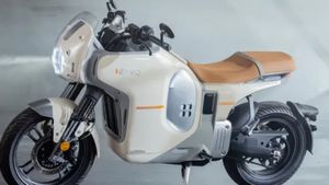 స్టైల్, మైలేజ్‎లో కింగ్.. సింగిల్ ఛార్జ్‎తో హైదరాబాద్ నుంచి విజయవాడకు నాన్ స్టాప్ వెళ్లే బైక్