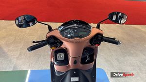 Tvs 90 కి.మీ మైలేజ్‌ ఇచ్చే స్కూటర్‌ ! ఒక్క నెలలోనే 1 లక్ష మార్క్ దాటేసిన ప్రస్తుత మోడల్ 