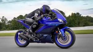 యమహా బైకులంటే జనాలకు మోజు తీరిందా ? ఈ రెండు మోడల్స్ కలిపి కేవలం 8 మంది మాత్రమే కొన్నారు 