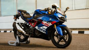 బైక్ లవర్స్‎కు గుడ్ న్యూస్.. మీ డ్రీమ్ బీఎండబ్ల్యూ పై ఏకంగా రూ.92,000 ఆదా.. ఇప్పుడే కొనేయండి 