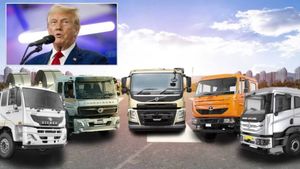 మరో టారిఫ్ బాంబ్ వేసిన ట్రంప్.. దెబ్బకు తలలు పట్టుకున్న కంపెనీలు..నవంబర్ 1 నుంచి అమలు