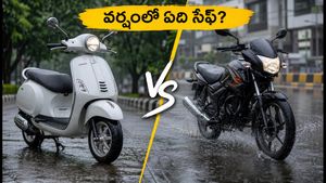 వర్షాకాలంలో బైక్ కొంటున్నారా? స్కూటర్ బెటరా? నీటి గుంటల్లో ఏది సేఫ్? బడ్జెట్ ధరల్లో బెస్ట్ ఆప్షన్లు ఇవే!