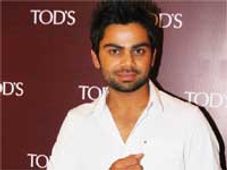 टीवीएस स्‍पोर्ट बाइक के ब्रांड अंबेसडर बने विराट कोहली