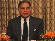 सिंगुर जमीन विवाद, टाटा की ममता सरकार को कोर्ट में मिलने की चुनौती