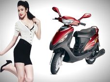 अनुष्‍का शर्मा बनी टीवीएस स्‍कूटी की ब्रांड अंबेस्‍डर