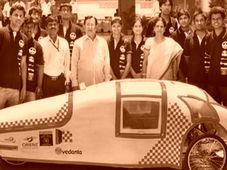 बैंगलूरू के छात्रों का कमाल, बनाई 240 किलोमीटर प्रतिलीटर की माइलेज देने वाली कार