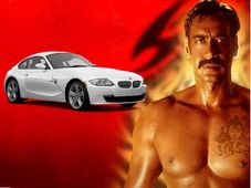 अजय देवगन को पसंद है छोटी कारें