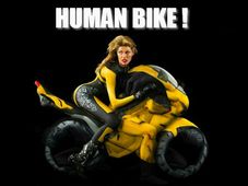 इंसानी जिस्‍म से बनी मोटरसाइकिल