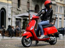 वेस्‍पा ने पेश किया नया वैरिएंट