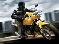 टीवीएस मोटर की बिक्री घटी