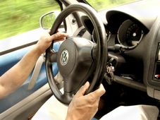 जरूर पढें• इन 5 कारणों से होती है आपकी कार वाइब्रेट