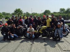 ब्लैक पिस्टन के साथ होंडा ने आयोजित किया एक बड़ा बाइक विकेंड