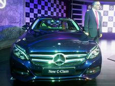 मर्सडीज-बेंज सी-क्लास लॉन्‍च: कीमत, माइलेज और बहुत कुछ