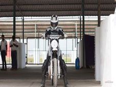 Video : देखें रॉयल एनफील्ड के लॉन्च की लाइव स्ट्रीमिंग 