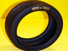 कार से भी ज्‍़यादा महंगे इस टायर की कीमत जान घूम जाएगा दिमाग !