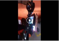 KTM Duke कर्मियों का, वायरल हुआ यह हैरान करने वाला Video, उठ रहे हैं कई सवाल