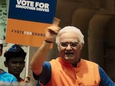 पीएम मोदी के गेटअप में रेडी-गो का प्रचार! आखिर माजरा क्या है? आइए जानते हैं...