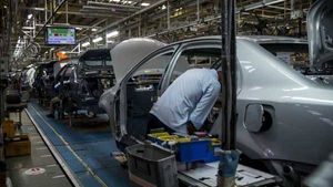 कार कंपनियों की सेल में हुई भारी बढ़ोतरी