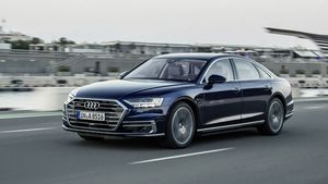 New-Gen Audi A8 भारत में होगी लॉन्च - जानें कब