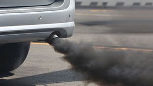 अब वाहनों पर CO2 उत्सर्जन के हिसाब से लगेगा टैक्स, क्या आपने जांच कराया