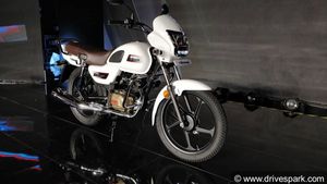 TVS Radeon हुई लांच, बेहतरीन फीचर्स के बावजूद कीमत बेहद कम