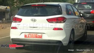 हुंडई i30 भारत में टेस्टिंग के दौरान स्पॉट — क्या जल्द होगी लॉन्च?