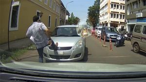 न करें रॉन्ग-साइड ड्राइविंग, वरना हो सकता है ये हश्र