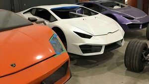 लेम्बोर्गिनी व फरारी की नकली कार बनाने वाली फैक्ट्री को पुलिस ने कराया बंद, जानें पूरा मामला