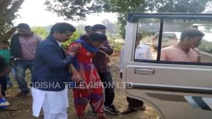 विधायक ने काफिला रोक की सड़क दुर्घटना पीड़ितों की मदद, दुनिया भर से मिली प्रशंसा