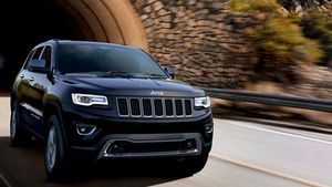 Jeep Cherokee Recalled For Defect: जीप चिरोकी के 95,000 कारों को किया गया रिकाॅल, जानें क्या है कारण