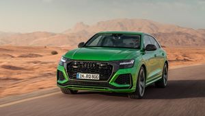 Audi RS Q8 Launched: ऑडी आरएस क्यू8 भारत में हुई लॉन्च, कीमत 2.07 करोड़ रुपये