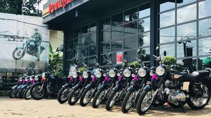 Royal Enfield 1000 Bikes Delivery: रॉयल एनफील्ड ने केरल में एक दिन में हजार बाइक की डिलीवरी की