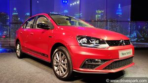 Volkswagen Car Prices Hike: फॉक्सवैगन ने अपनी कारों की कीमत में किया इजाफा, जानें कितना पड़ा बोझ